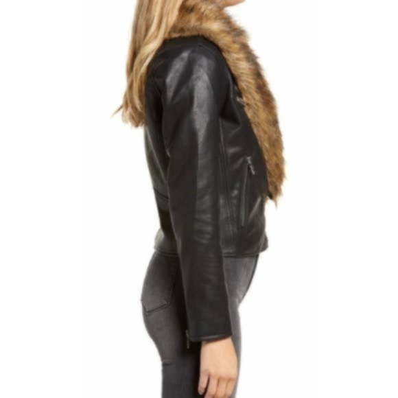 BLANKNYC Night Fever Faux Leather Black Moto Jacket with Fur Trim NWT XS - Picture 5 of 11